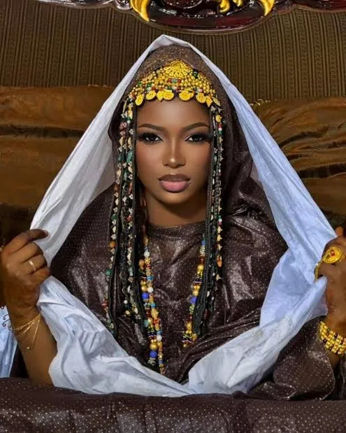 Un vol présumé de 500 000 F CFA au Maroc mène une actrice de la série Bété Bété devant le procureur