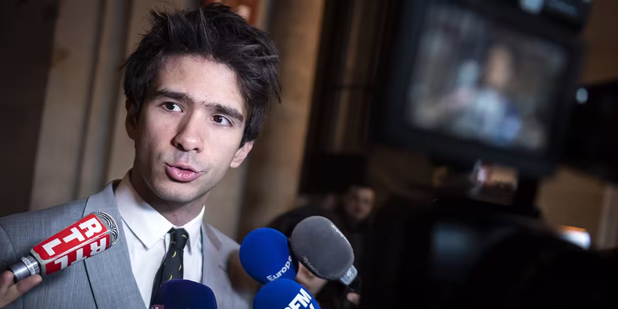 Juan Branco charge la Fédération sénégalaise : “Un choix qui choque”