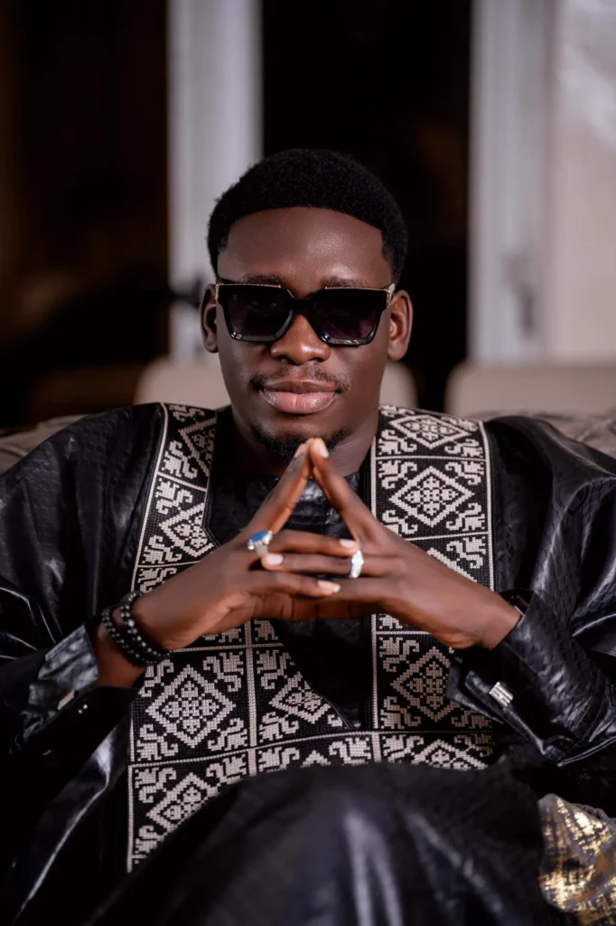 le présentateur vedette de l’émission YorYor221 souffle une nouvelle bougie