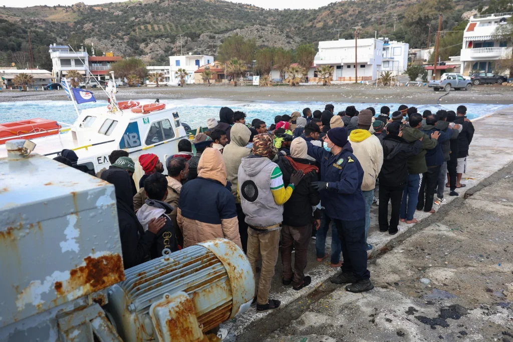 le sort réservé aux corps de 22 migrants après six jours de dérive