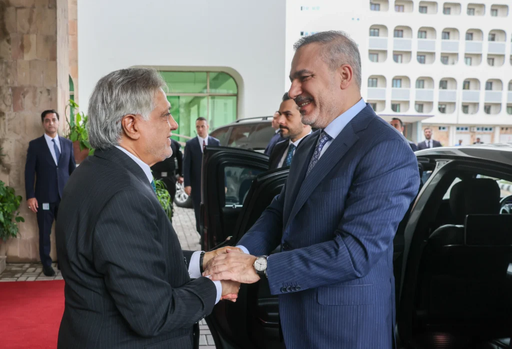 les quatre exigences transmises par Téhéran à Islamabad pour accepter d’ouvrir les négociations