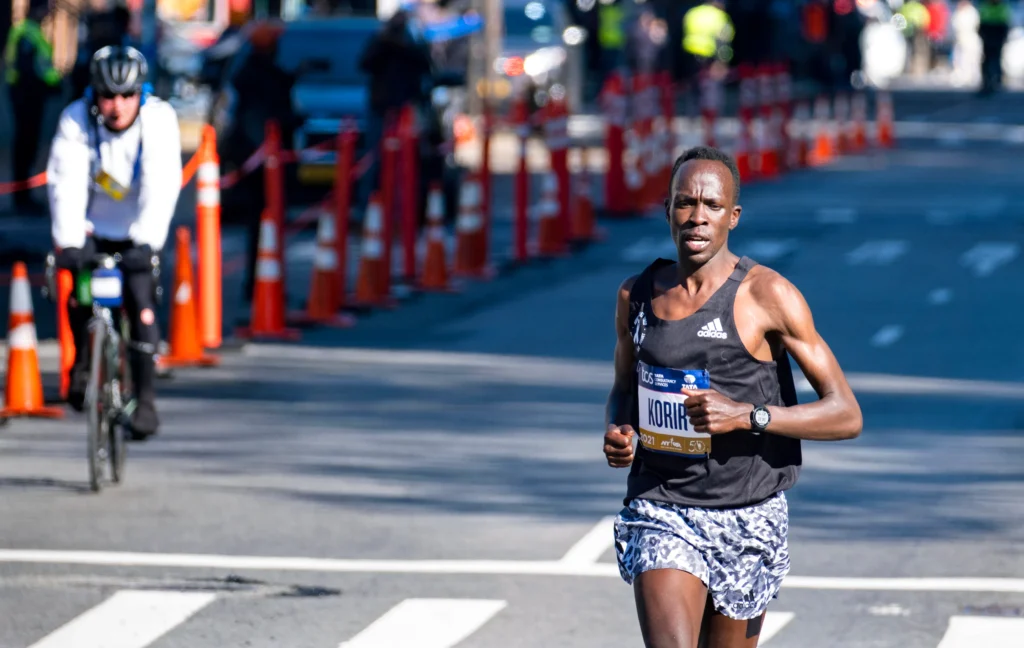 l’Unité d’intégrité écarte pour cinq ans un ancien vainqueur du marathon de New York