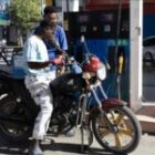 l’effort fiscal de 6 milliards de rands concédé par l’État se heurte à une réalité immédiate à la pompe