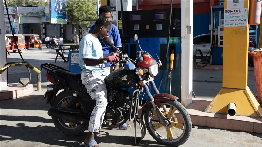 l’effort fiscal de 6 milliards de rands concédé par l’État se heurte à une réalité immédiate à la pompe