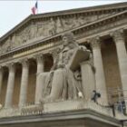 un sénateur accuse Washington de multiplier les frappes pour étouffer un dossier bien précis