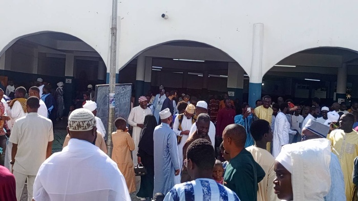 des journalistes interdits d’accès à la mosquée de l’UCAD pour la prière de l’Aïd El Fitr