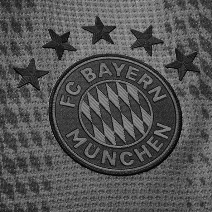 Un coup dur s&rsquo;abat sur le Bayern Munich de Nicolas Jackson !