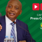 Patrice Motsepe face à la presse ce 29 mars après une réunion stratégique