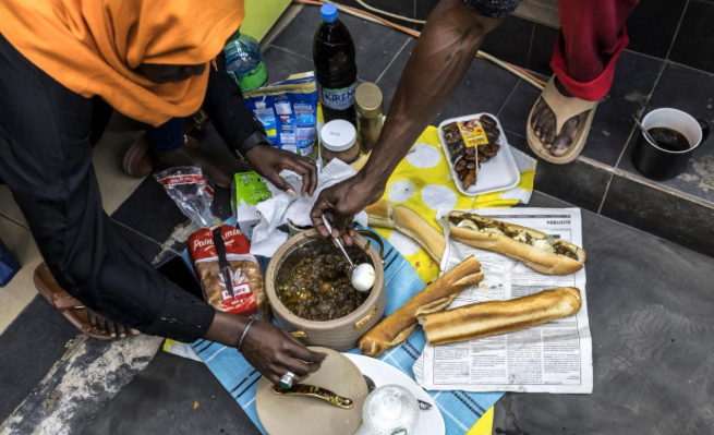 Des bactéries détectées dans des plats cuisinés et jus locaux