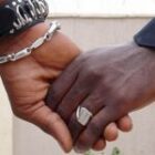 Deux homosexuels condamnés à 5 ans de prison ferme