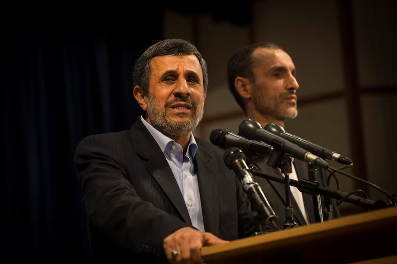 L’ex-président iranien Mahmoud Ahmadinejad tué dans une frappe aérienne à Téhéran