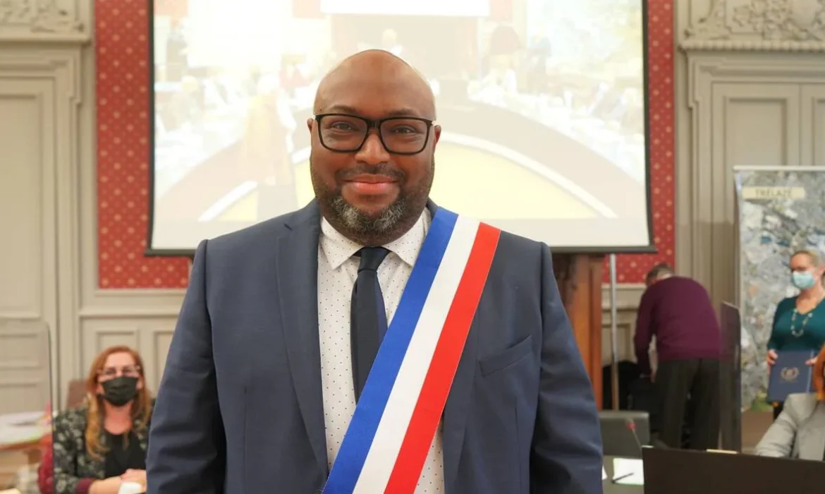 Lamine Naham, le petit-fils d&rsquo;El Hadji Malick Sy, élu maire en France