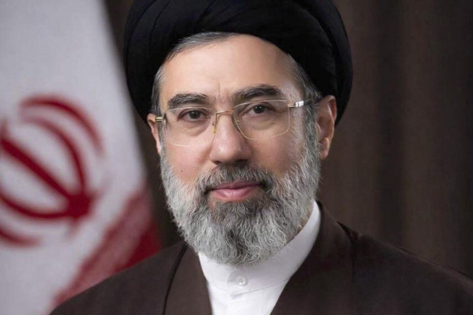 Annoncé blessé, le nouveau guide suprême Mojtaba Khamenei donne de ses nouvelles