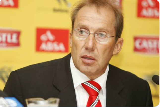 Un ancien arbitre du TAS appuie Dakar