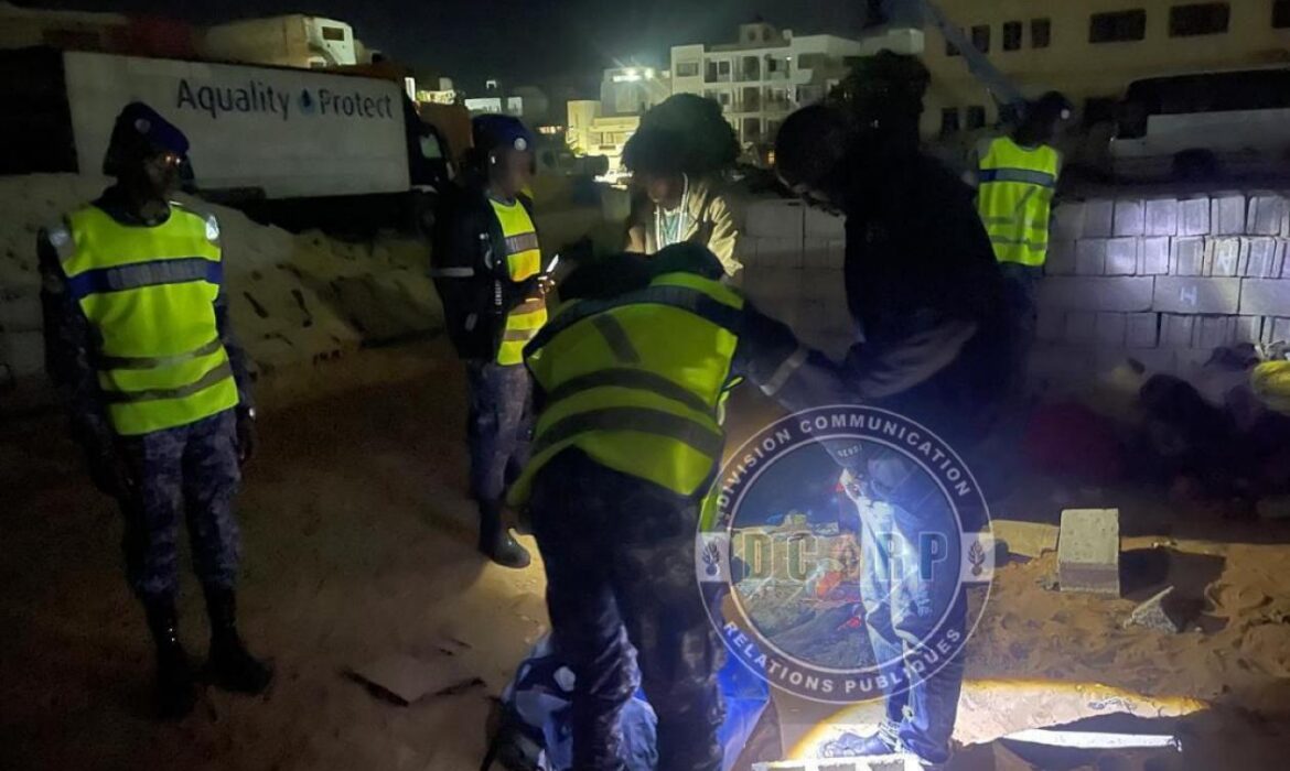 Deux jeunes hommes arrêtés en pleine nuit par la police lors d&rsquo;une…