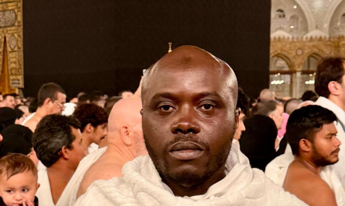 Une pause spirituelle pour l’activiste (photos)