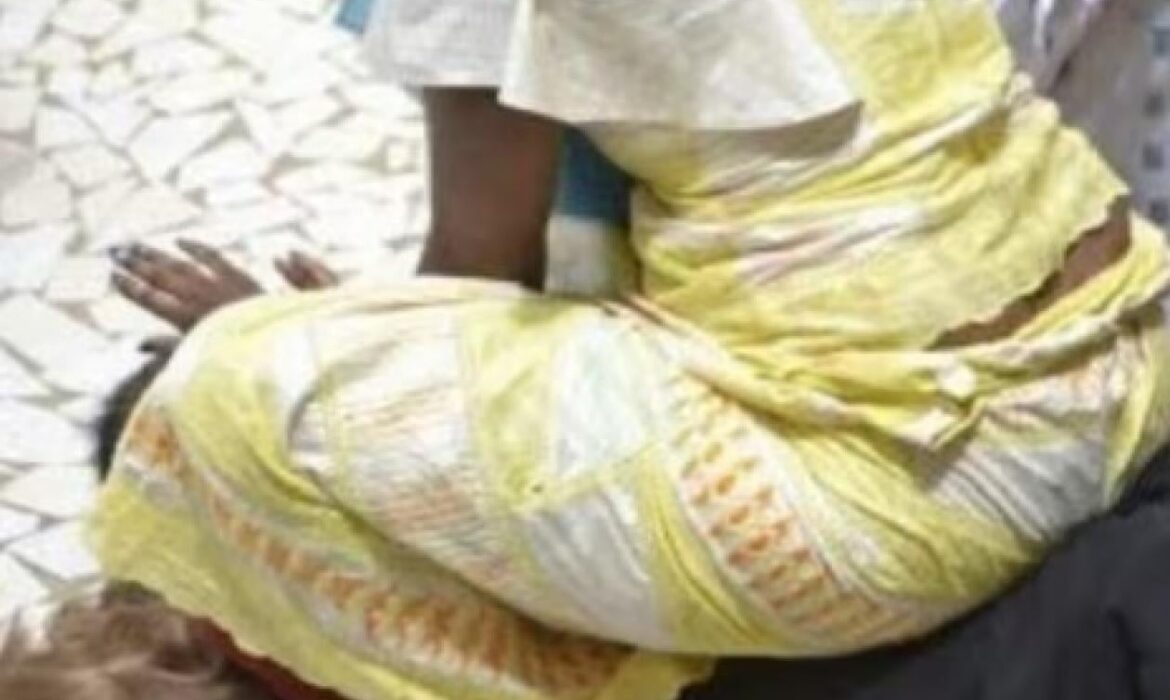 Une intrusion dans la chambre de la « Awa » vire à la bagarre sanglante entre coépouses