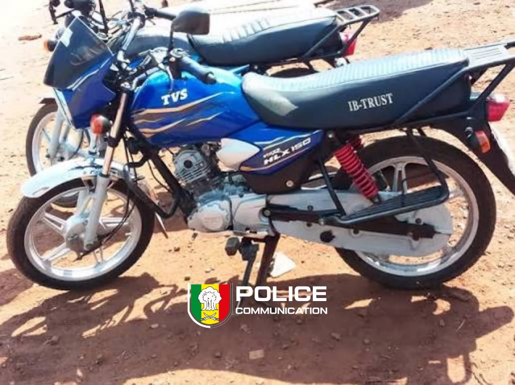 Il vend une moto qui ne lui appartient pas et tente de fuir en Guinée