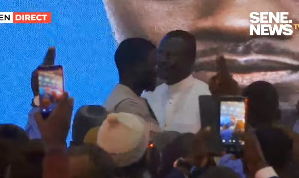 Bassirou Diomaye Faye acclamé à son arrivée à l&rsquo;AG (vidéo)