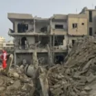 11 blessés après une frappe israélienne sur un site protégé, l’offensive terrestre s’intensifie