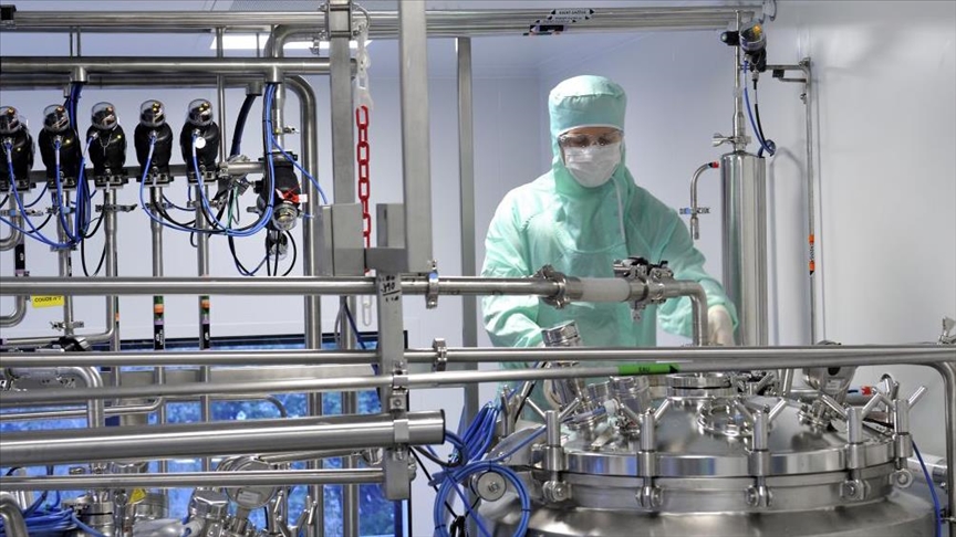 Visé par les frappes américano-israéliennes, un pilier centenaire de la santé en Iran acte la suite de ses activités