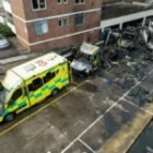 trois suspects écroués, l’antiterrorisme britannique prend la direction de l’enquête