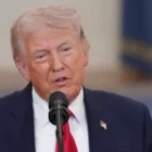 À 48 heures de l’échéance, la disparition d’un pilote américain en Iran n’infléchit pas la menace de Donald Trump.