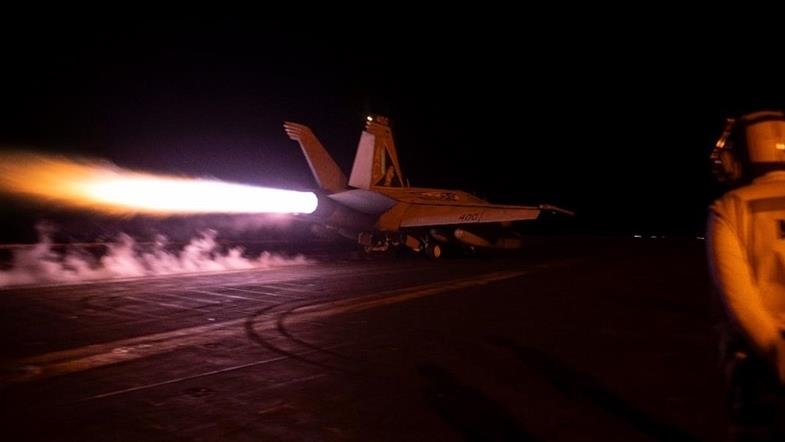 l’offensive israélo-américaine vise les installations d’une importante force paramilitaire