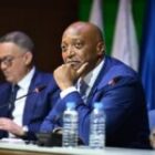 la directive juridique stricte qui impose le silence à Patrice Motsepe