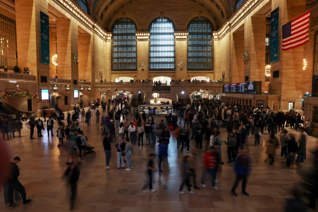 la police ouvre le feu dans la gare de Grand Central après l’agression de trois personnes âgées