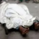 un homme retrouvé mort en état de décomposition avancée dans sa chambre