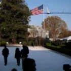 la justice accorde un sursis au chantier de la Maison Blanche mais exige des preuves sur un point précis