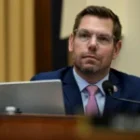 Le motif qui pousse le Congrès des États-Unis à envisager l’expulsion du favori démocrate en Californie