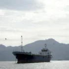 la nouvelle offensive navale des États-Unis contre l’Iran fait bondir les cours du brut