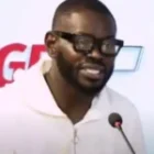 (Vidéo) Le message transmis par Pape Cheikh Diallo aux Sénégalais depuis Rebeuss