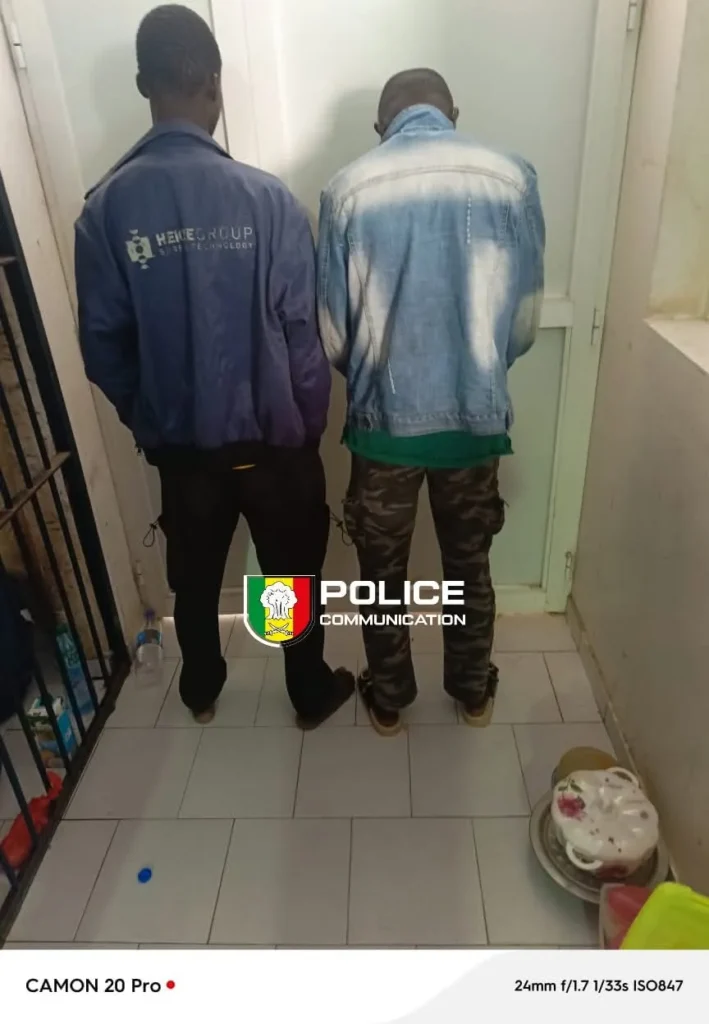 42 téléphones saisis par le commissariat U15, l’évènement déclencheur de l’enquête