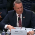 Todd Lyons démissionne de l’ICE, la date précise de son départ révélée