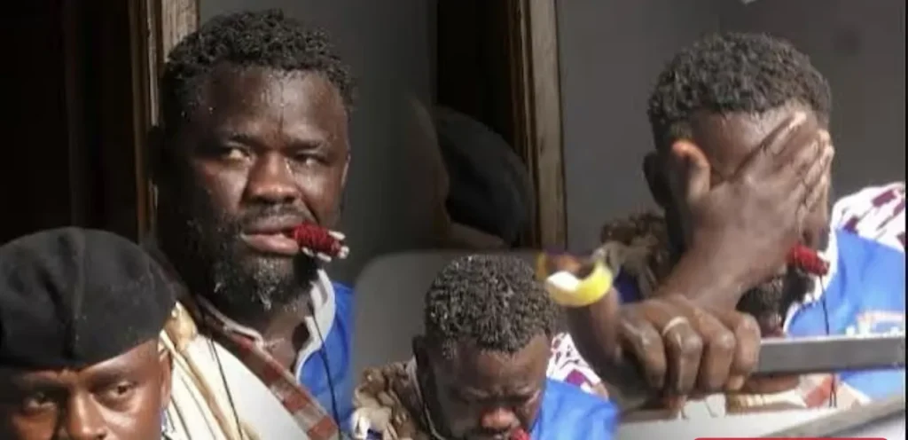 Départ pour le duel face à Ada Fass, la nature du dispositif arboré par Eumeu Sène (Vidéo)