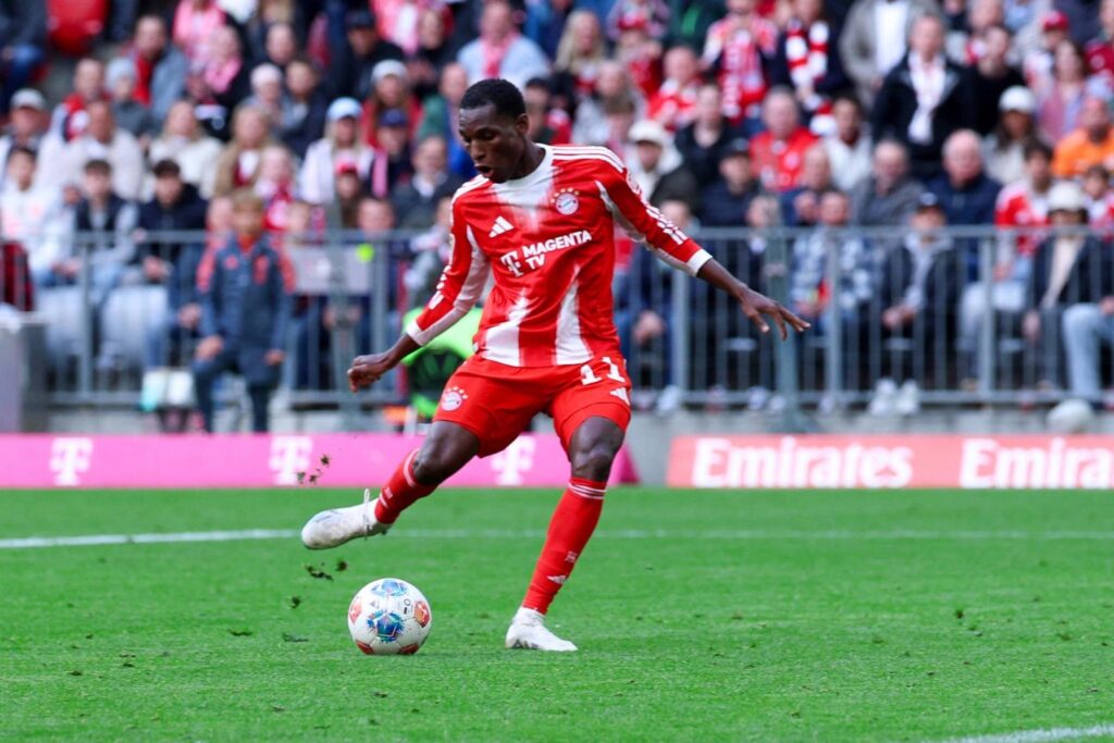 Victoire du Bayern Munich face à Stuttgart, l’identité du double passeur pour Jackson et Davies