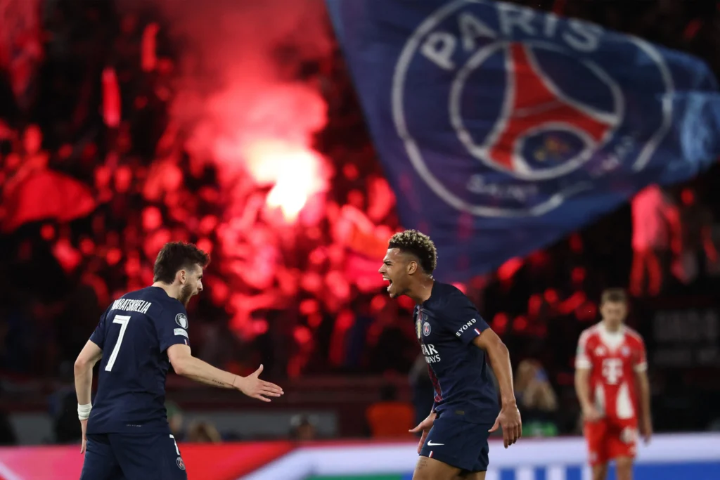 le score cumulé que PSG et Bayern emmènent en Allemagne