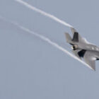 L&rsquo;Iran affirme avoir abattu un avion de chasse américain et promet une récompense pour la capture de l&rsquo;équipage