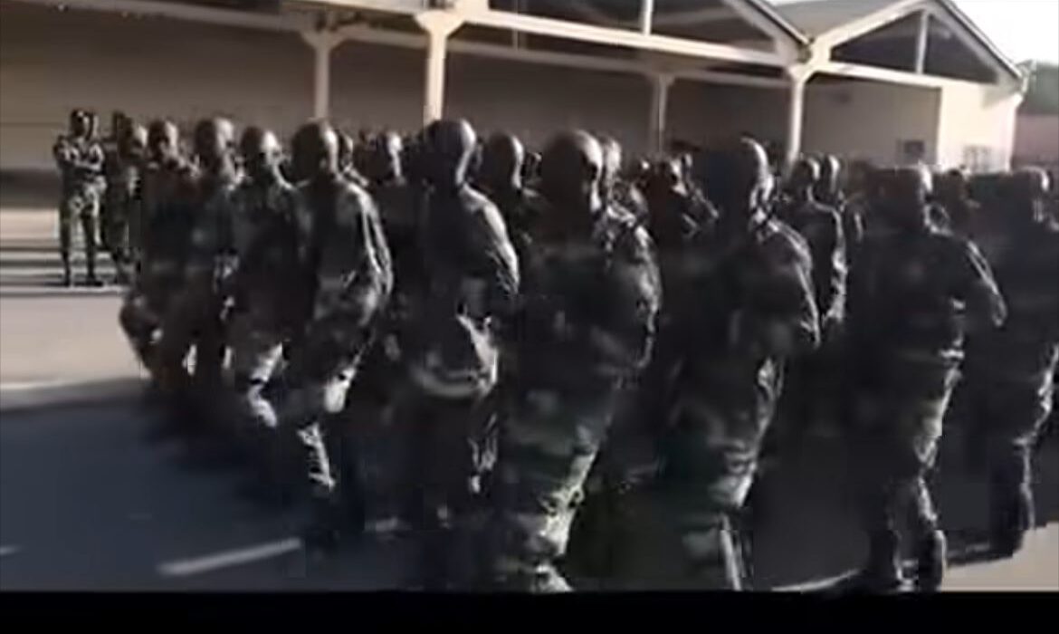 Soldats chantant sur l’affaire Pape Cheikh Diallo ? La vérité éclate sur cette vidéo devenue virale