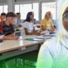 Sokhna Mai Mbacké Djamil refuse de retiter son voile à l&rsquo;étranger et rentre au Sénégal (vidéo)