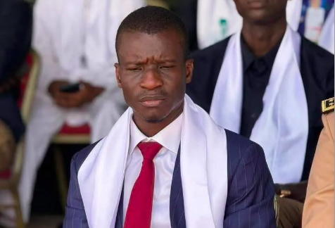 L’Autel et la République : Le sacre de « l’humilité »