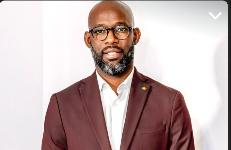 Aly Bathily dénonce « une stratégie d’esquive » et exige des comptes…