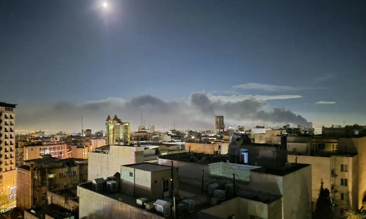 Guerre au Moyen-Orient : Nouvelles frappes en Iran à quelques heures du terme de l’ultimatum de Trump