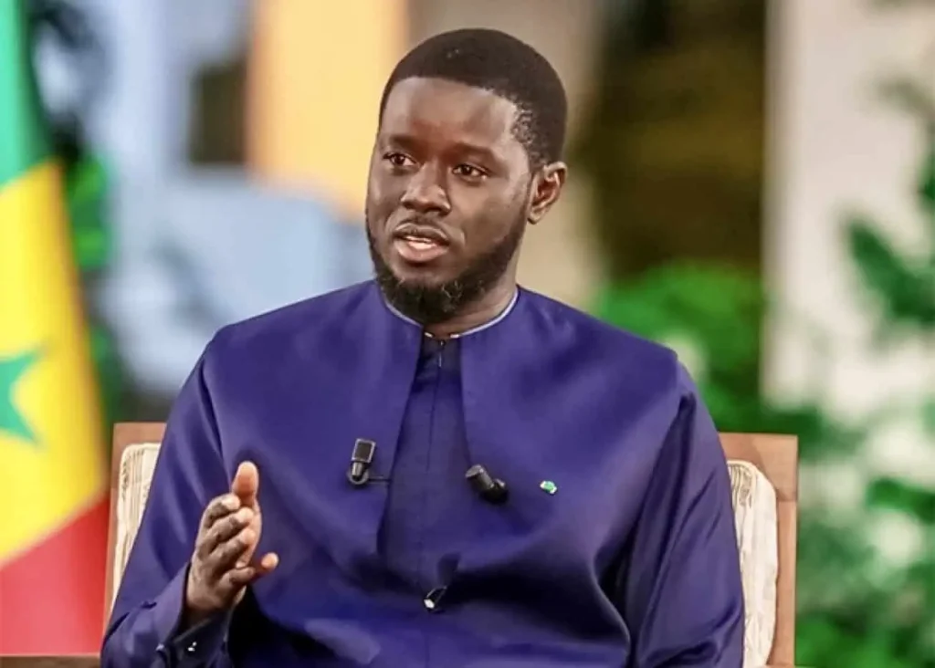 le statut de l’opposition disparaît de la Constitution