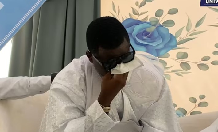Sidy Diop en larmes au baptême de son fils Seydina Mouhamad (vidéo)