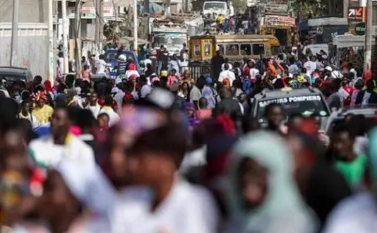 L’espérance de vie est passée de 67 à 69 ans entre 2015 et 2025