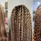 Comment mèches, perruques et cheveux naturels mènent vers le cancer